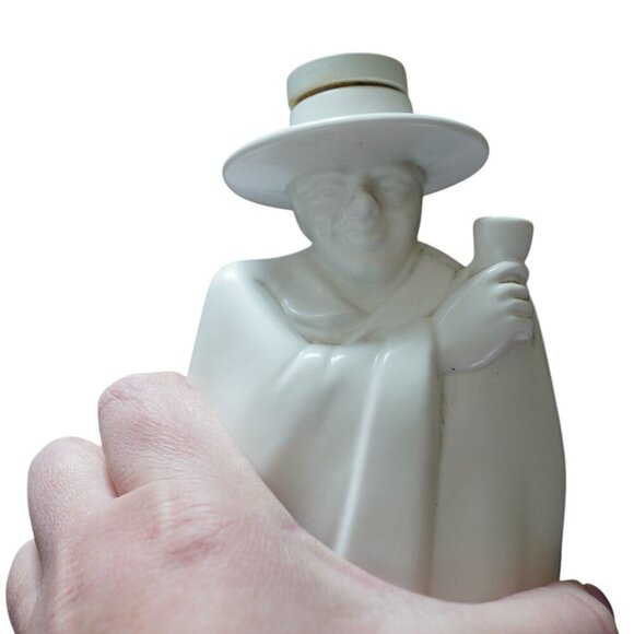 Vintage 1970s Sandeman Scotch Wedgewood Figural‎ Man Decanter Bottle Moonstone - Picture 2 of 7